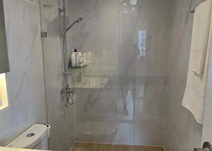 Luxury Living R3 Apartamento *