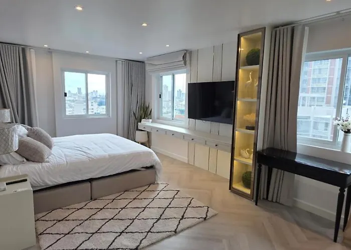 Luxury Living R3 Apartamento *